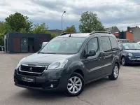 Gebraucht Peugeot Partner Allure 110 PS (80 kW) 2017 Gris shark Van / Kleinbus