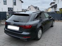 Gebraucht Audi A4 150 PS (110 kW) 2019 Grau Kombi