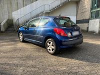 Gebraucht Peugeot 207 88 PS (64 kW) 2007 Blau Kleinwagen