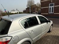 Gebraucht Opel Astra 90 PS (66 kW) 2005 Grau Kleinwagen