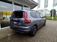 Neu Dacia Jogger Expression 94 PS (69 kW) 2025 Grau Van / Kleinbus