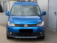 Gebraucht VW Caddy 102 PS (75 kW) 2014 Blau metallic Van / Kleinbus