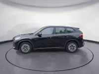 Używany BMW iX1 Performance 150 kW (204 KM) 2024 Czarny SUV