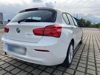 Gebraucht BMW 116 Efficient Dynamics 116 PS (85 kW) 2016 Weiß Kleinwagen