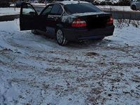 Gebraucht BMW 325 192 PS (141 kW) 2002 Blau Limousine