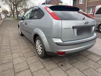 Gebraucht Ford Focus 80 PS (58 kW) 2005 Grau