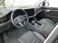 Gebraucht VW Touareg Elegance 231 PS (169 kW) 2025 Meloe blue kristalleffekt SUV