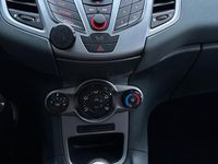 Gebraucht Ford Fiesta 82 PS (60 kW) 2011 Schwarz Kleinwagen