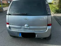 Second-hand Opel Meriva 101 CP (74 kW) 2006 Albastru Monovolum