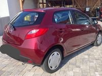 Gebraucht Mazda 2 84 PS (61 kW) 2011 Rot Kleinwagen