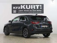 Neu Kia Ceed Style 140 PS (102 kW) 2025 Grau Kleinwagen