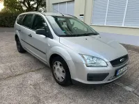 Gebraucht Ford Focus Ambiente 109 PS (80 kW) 2006 Silber Limousine