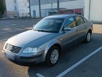 Gebraucht VW Passat 130 PS (95 kW) 2002 Grau Limousine