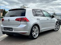 gebraucht VW Golf VII Lim. Highline BMT Sitzheizung BiXenon