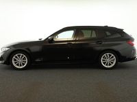 Gebraucht BMW 320 190 PS (139 kW) 2022 Saphirschwarz metallic Kombi