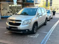 Gebraucht Chevrolet Orlando 140 PS (102 kW) 2011 Silber Van / Kleinbus