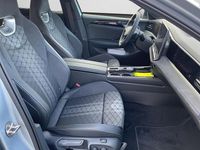 Gebraucht VW Passat 150 PS (110 kW) 2026 Oyster silver metallic (metallic) Limousine