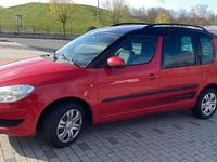 Gebraucht Skoda Roomster 75 PS (55 kW) 2012 Rot Van / Kleinbus
