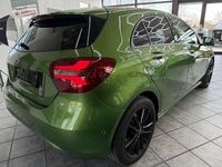 Gebraucht Mercedes A180 Edition 109 PS (80 kW) 2017 Elbait gruen  metallic Limousine
