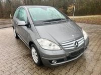 Gebraucht Mercedes A180 109 PS (80 kW) 2010 Grau Kleinwagen