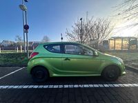 Gebraucht Hyundai i20 Classic 77 PS (56 kW) 2010 Grün Kleinwagen