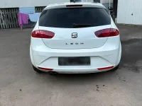 Usata Seat Leon 125 CV (91 kW) 2011 Bianco Utilitaria