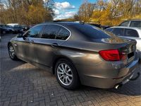 Gebraucht BMW 520 184 PS (135 kW) 2012 Grau Limousine