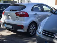 Gebraucht Kia Rio 109 PS (80 kW) 2016 Silber Kleinwagen