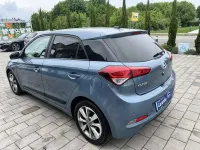 Gebraucht Hyundai i20 YES! 84 PS (61 kW) 2017 Aqua sparkling / met Kleinwagen