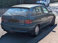 Gebraucht Opel Astra 75 PS (55 kW) 1997 Blau Limousine