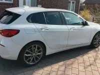 Gebraucht BMW 120 Sport Line 192 PS (141 kW) 2021 Weiß Kleinwagen