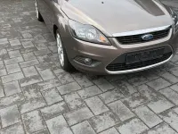 Gebraucht Ford Focus Cabriolet Titanium 145 PS (106 kW) 2009 Braun Cabrio