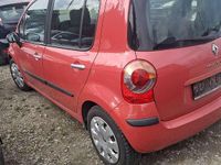 Second-hand Renault Modus 88 CP (64 kW) 2005 Roșu Monovolum