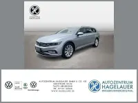 Gebraucht VW Passat Elegance 150 PS (110 kW) 2023 Silber Kombi