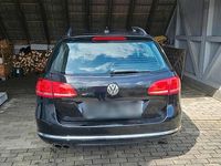 Gebraucht VW Passat 140 PS (102 kW) 2013 Schwarz Kombi