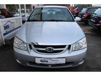 Gebraucht Kia Cerato EX 143 PS (105 kW) 2006 Silber Limousine