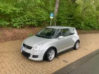 Gebraucht Suzuki Swift 92 PS (67 kW) 2010 Silber Kleinwagen