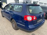Gebraucht VW Passat 105 PS (77 kW) 2008 Blau Kombi
