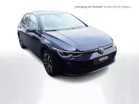 Gebraucht VW Golf VIII United 131 PS (96 kW) 2021 Blau Limousine