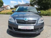 Gebraucht Skoda Fabia Family 60 PS (44 kW) 2011 Grau Kombi