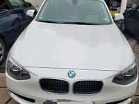 Gebraucht BMW 118 170 PS (125 kW) 2013 Weiß Kleinwagen
