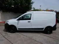Gebraucht Dacia Dokker 102 PS (75 kW) 2018 Weiß Van / Kleinbus