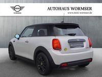 Gebraucht Mini Cooper SE Hatch 135 kW (184 PS) 2022 Weiß Kleinwagen