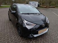 Gebraucht Toyota Aygo X-play 72 PS (52 kW) 2019 Schwarz Kleinwagen
