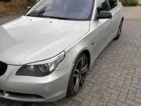 Gebraucht BMW 525 Basis 218 PS (160 kW) 2006 Silber Limousine