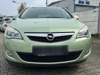 Używany Opel Astra 115 KM (84 kW) 2012 Hatchback