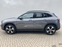 Gebraucht Mercedes GLA250 Progressive 160 PS (117 kW) 2023 Mountaingrau metallic SUV
