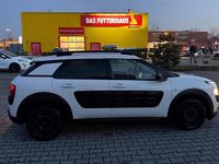 Gebraucht Citroën C4 Cactus 99 PS (72 kW) 2015 Weiß Kleinwagen