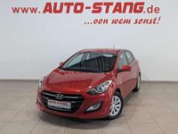 Gebraucht Hyundai i30 Classic 101 PS (74 kW) 2015 Rot Limousine