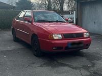Gebraucht VW Polo 1998 Rot Limousine